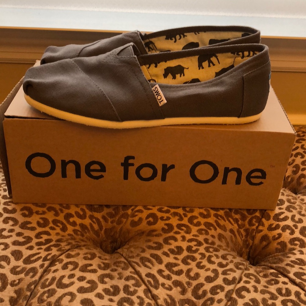 Toms Classic Ash Canvas